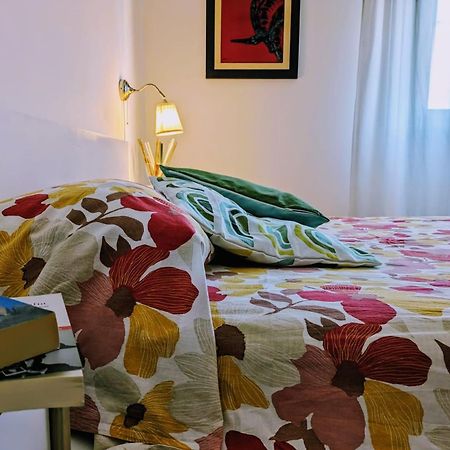 Appartamento Viale Puccini - Free Gated Parking - 3 Minutes From Center Lucca Exterior photo
