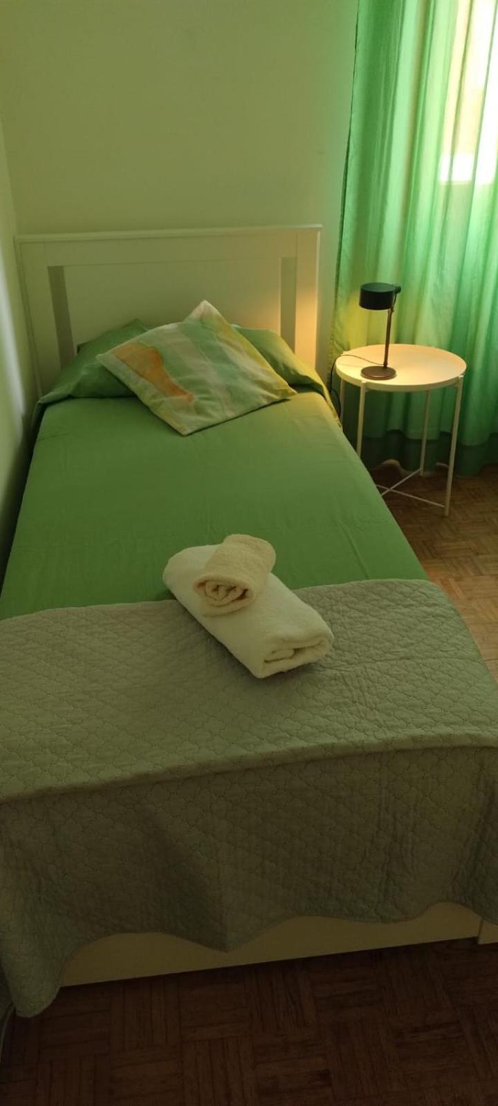 Appartamento Viale Puccini - Free Gated Parking - 3 Minutes From Center Lucca Exterior photo